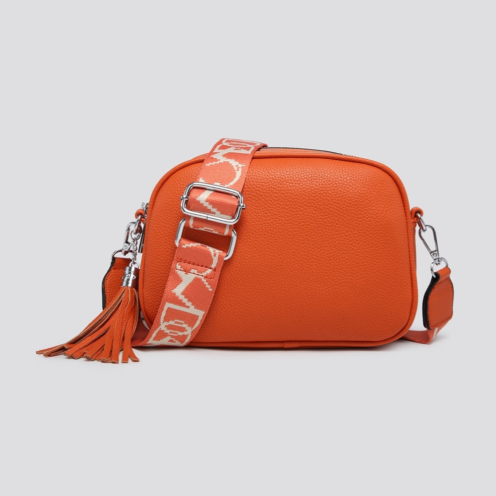 Zola camera bag with 3 zipped compartments.