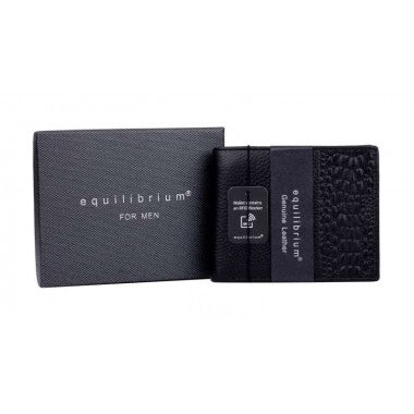 Men's leather wallet with gift box.